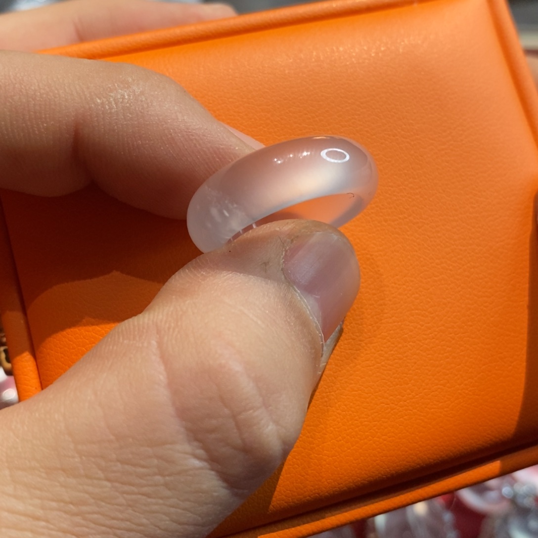 石英质玉颈饰未镶嵌