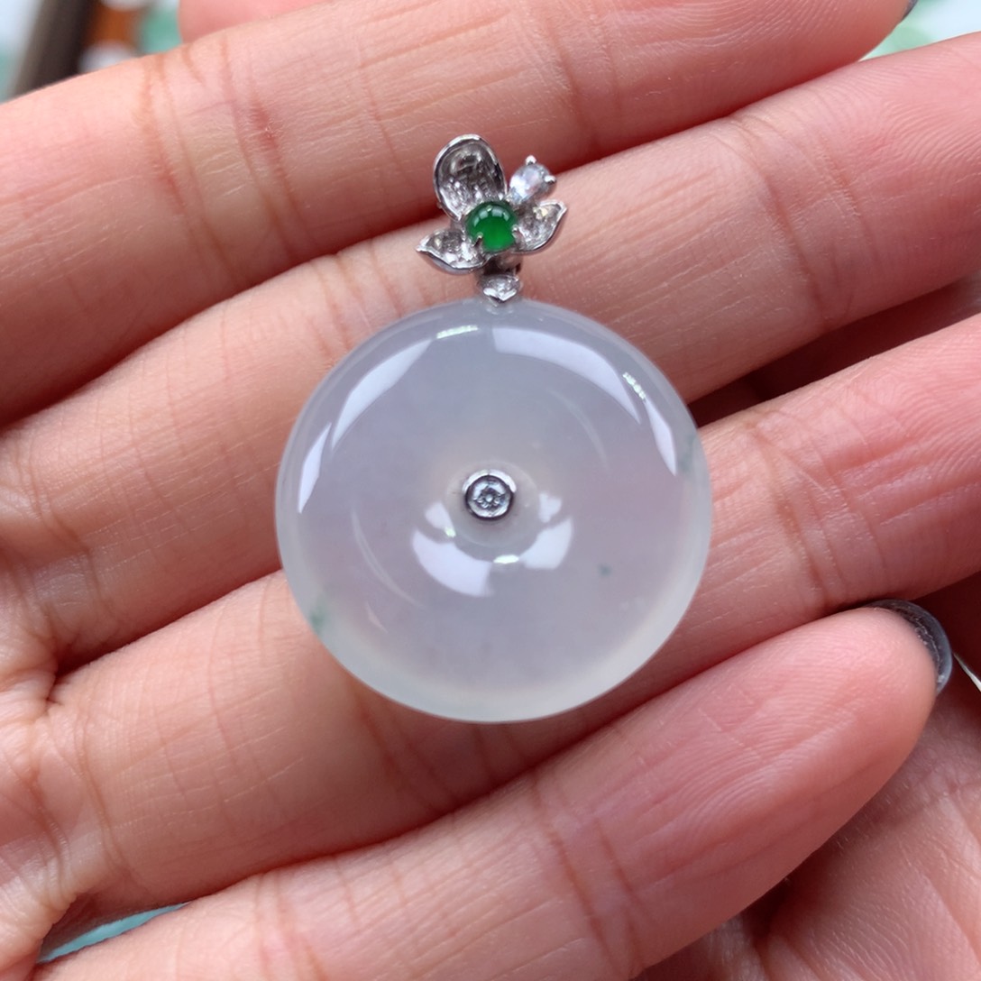 翡翠吊坠(不含链)18K金镶嵌平安扣