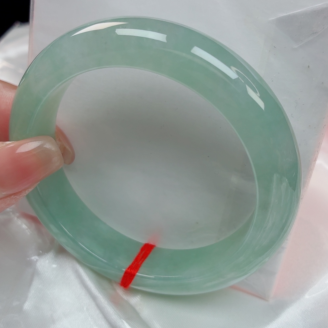 翡翠手镯未镶嵌56