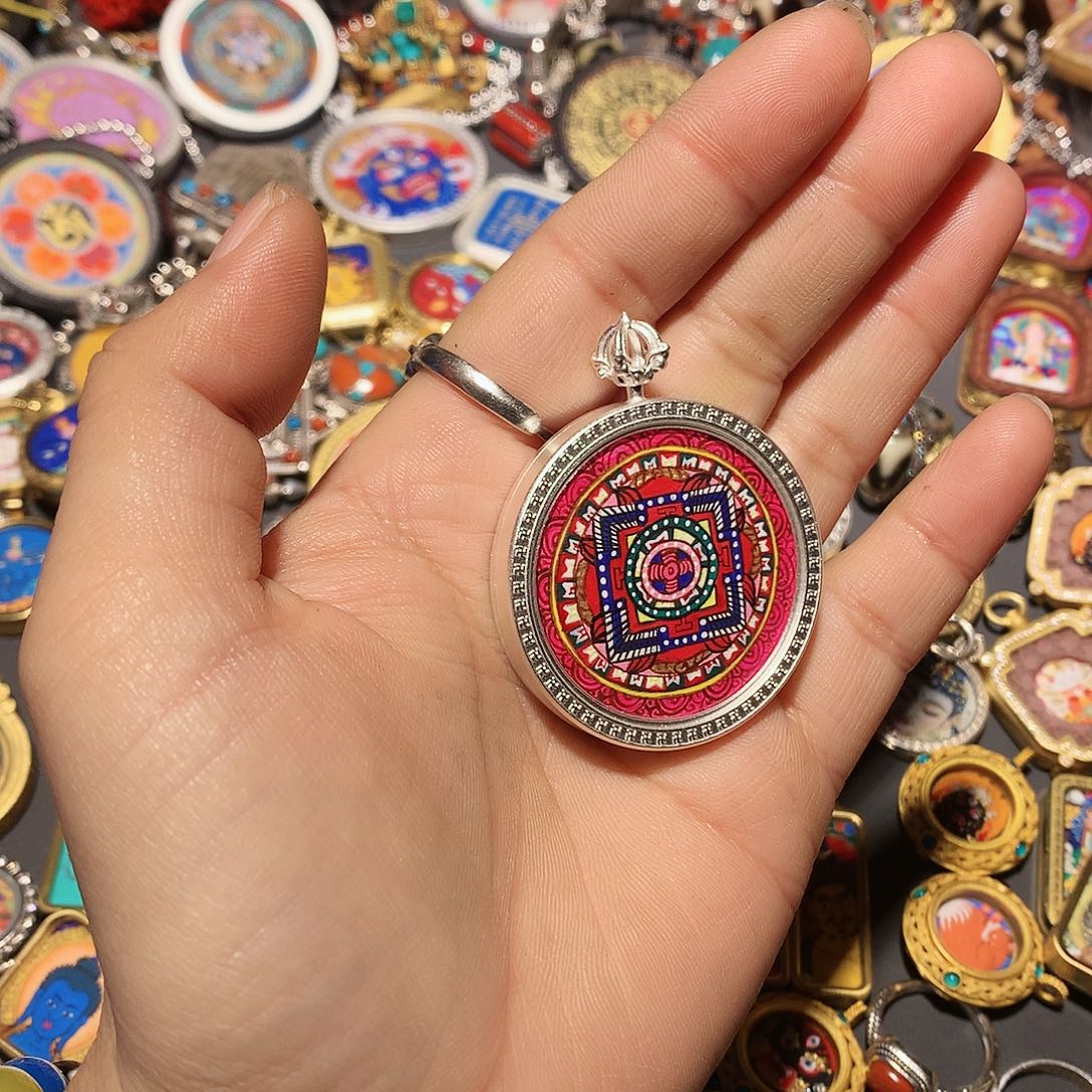 【闪购商品】风车木（黑檀木）娇***女