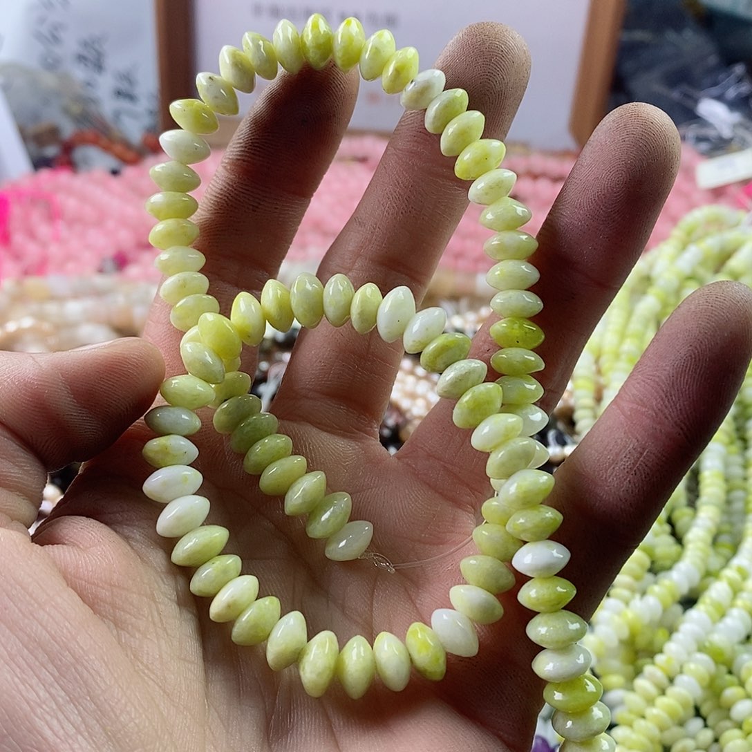 玛瑙/玉髓珠宝半成品未镶嵌一条天然8mm菜花玉算盘珠