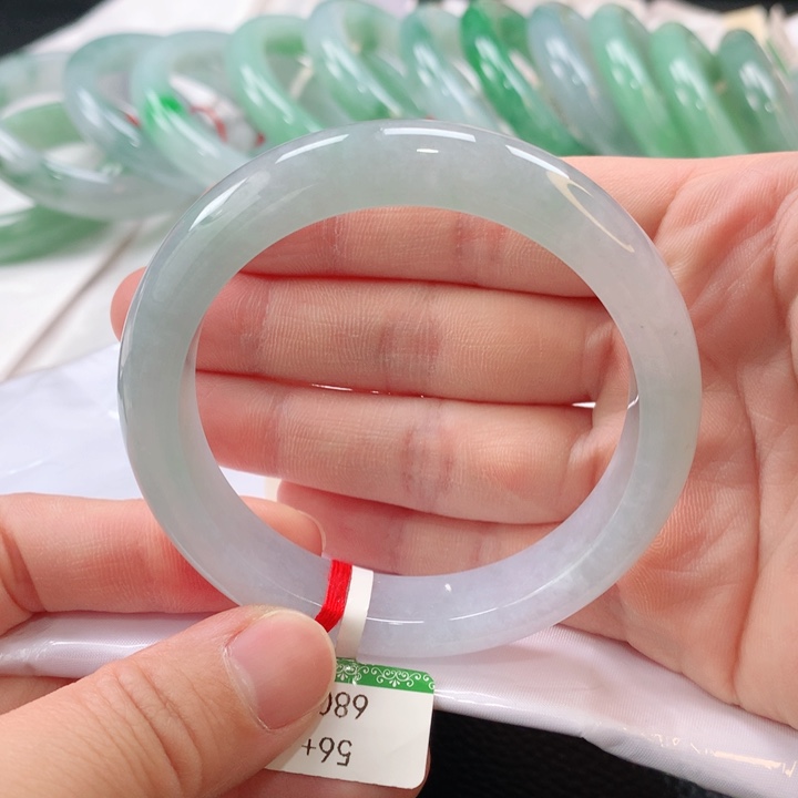 翡翠手镯未镶嵌缅甸A货翡翠手镯