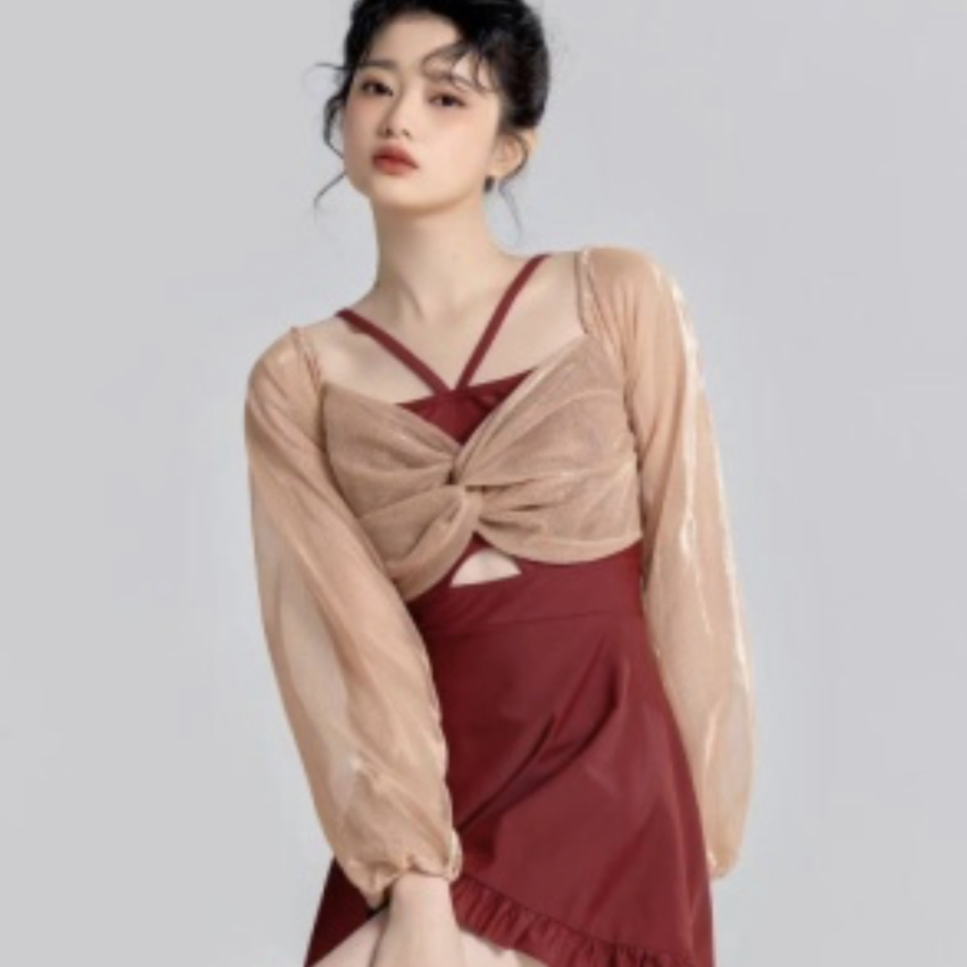 新款长袖挂脖网纱显瘦保守高级感纯欲连体泳衣海边沙滩网红风