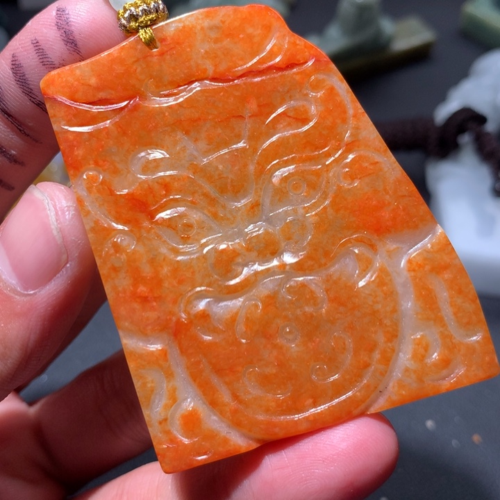 翡翠未镶嵌颈饰保真天然a货翡翠