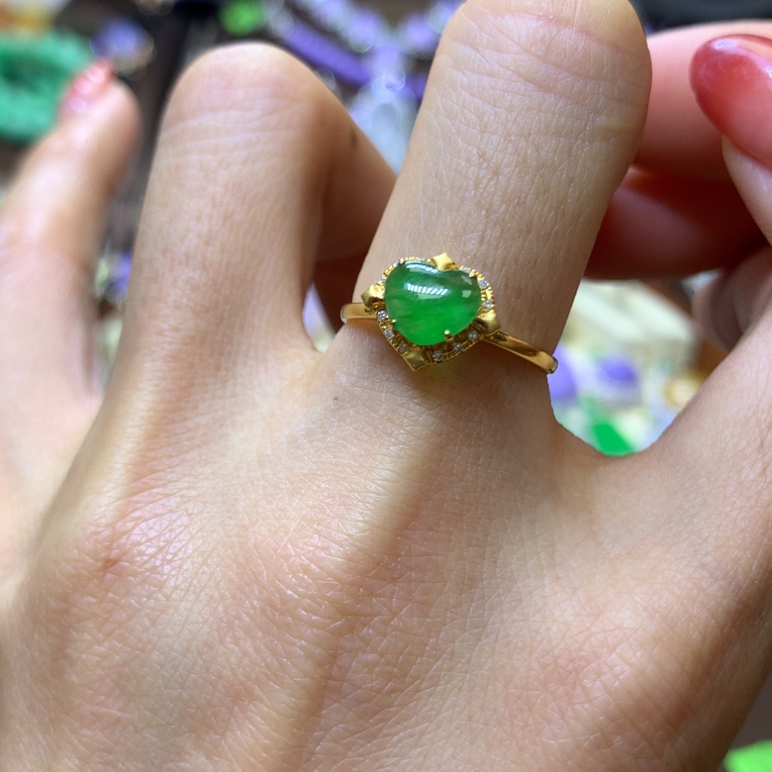 【闪购商品】翡翠颈饰18K金镶嵌翡翠