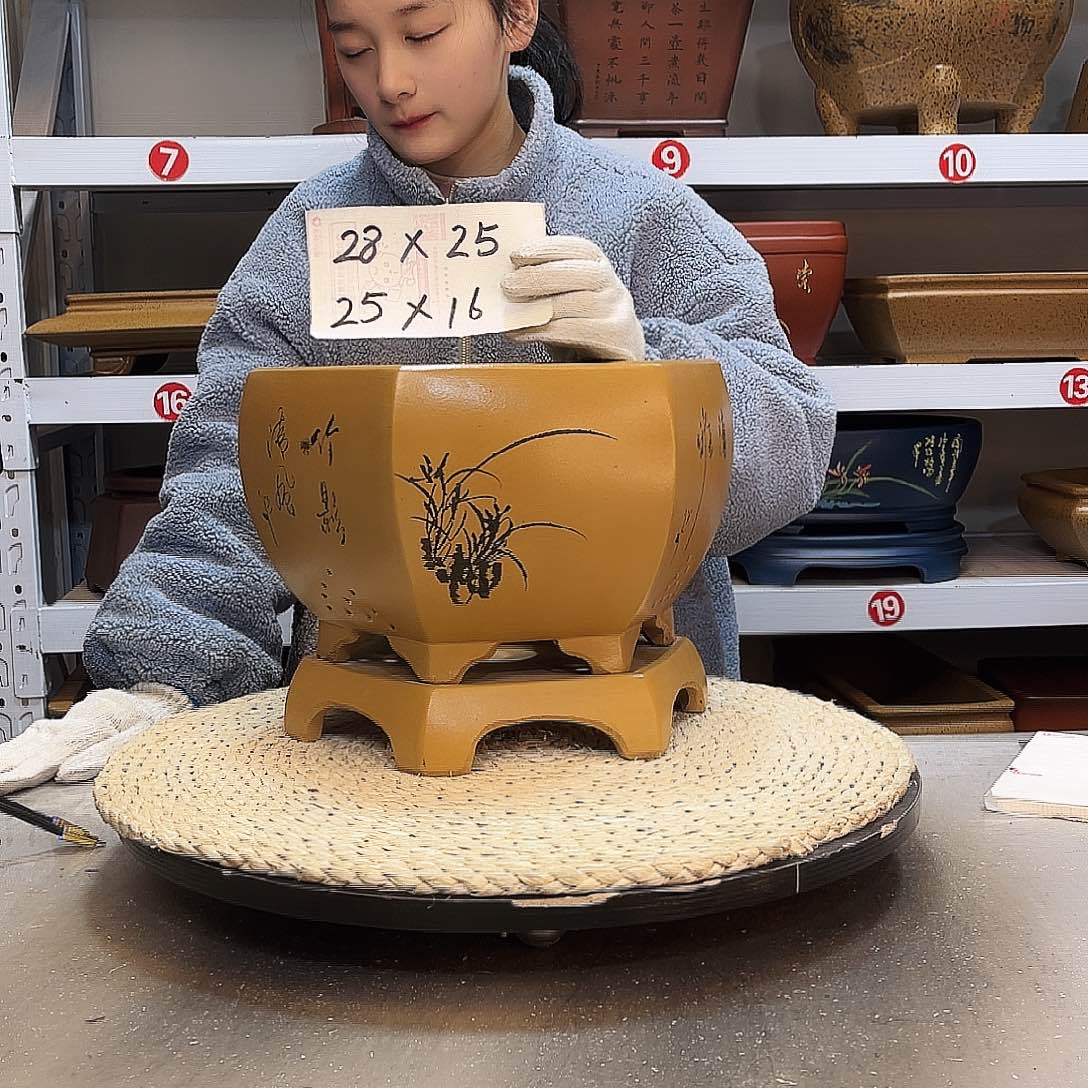 紫砂花盆紫砂花盆