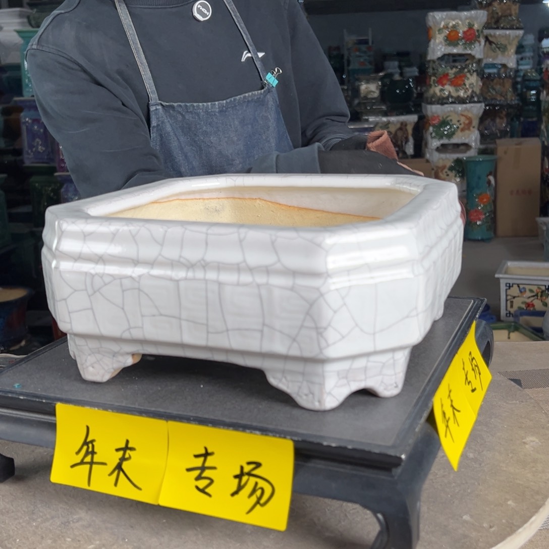 一风堂石湾花盆。高温裂微瑕