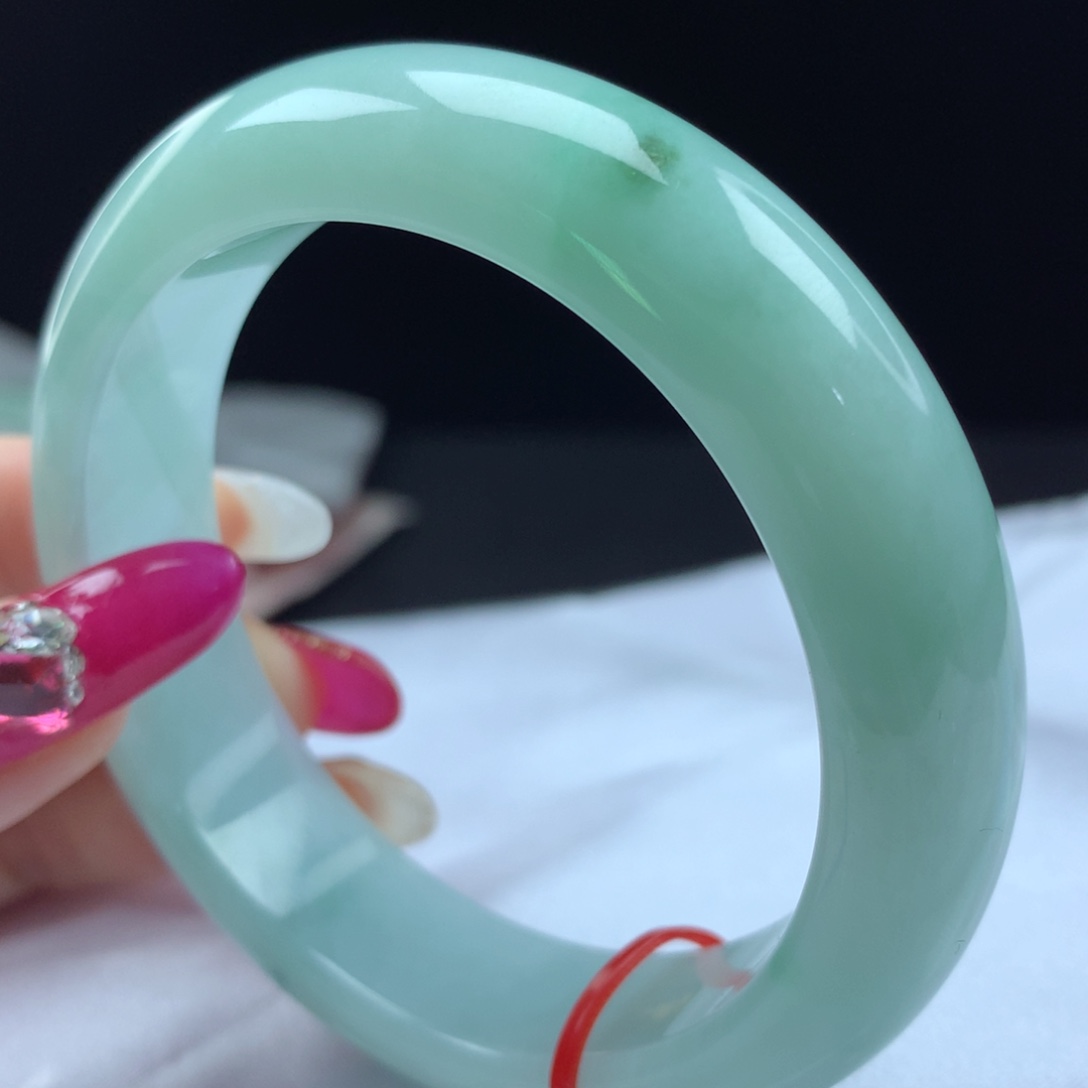 未镶嵌手镯翡翠95401，