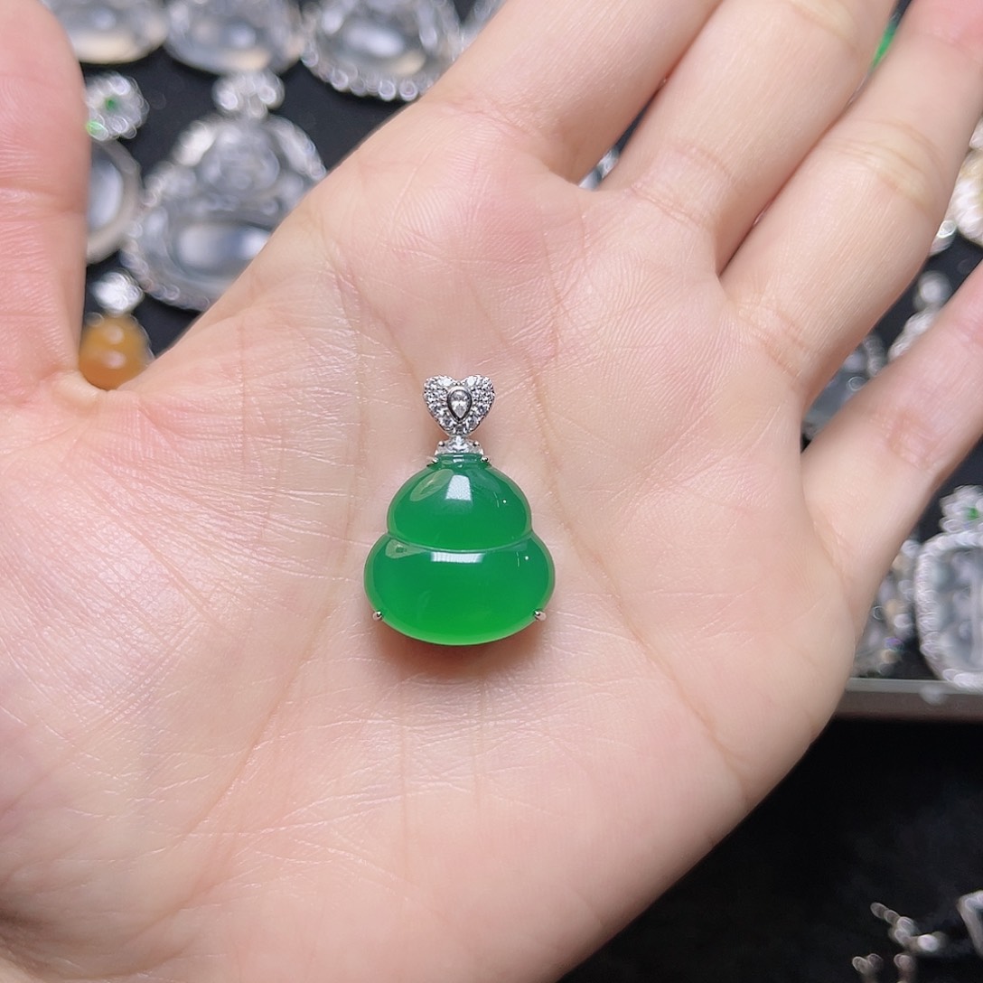 玛瑙/玉髓颈饰银S925镶嵌呆*布