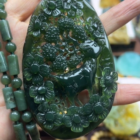 岫玉挂件未镶嵌挂件