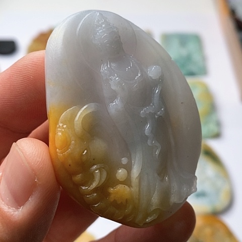 定制翡翠未镶嵌翡翠
