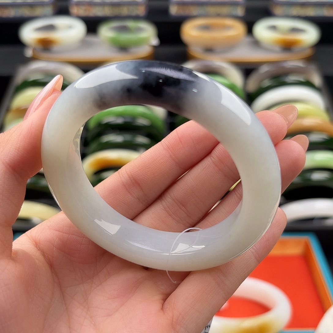 和田玉未镶嵌手镯55.5聚墨青花