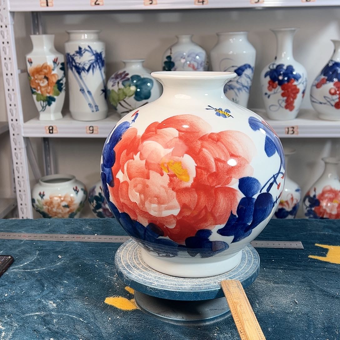 摆件景德镇陶瓷石红牡