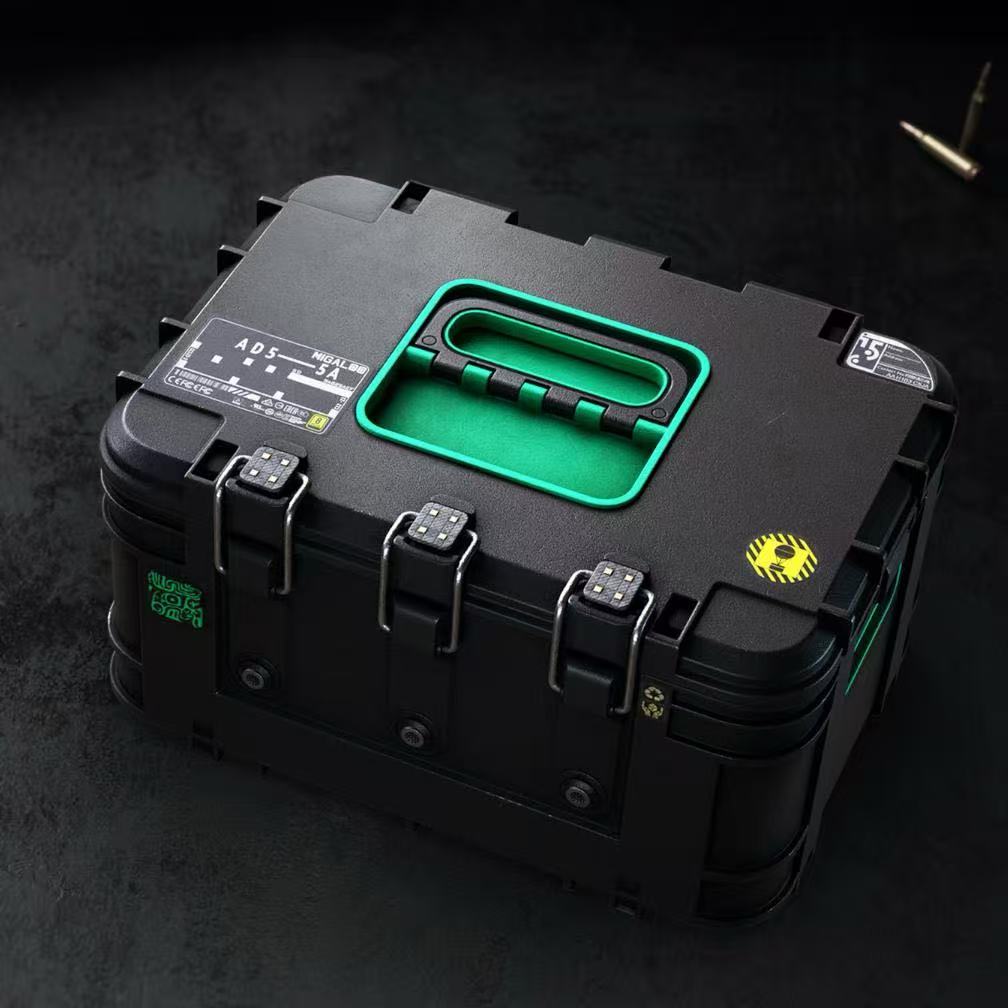 33保险箱实物模型适合行动主题爱好者收藏的游戏周边道具