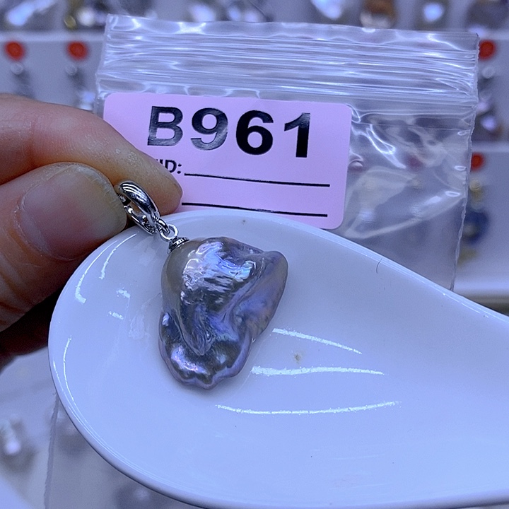 颈饰淡水珍珠未镶嵌