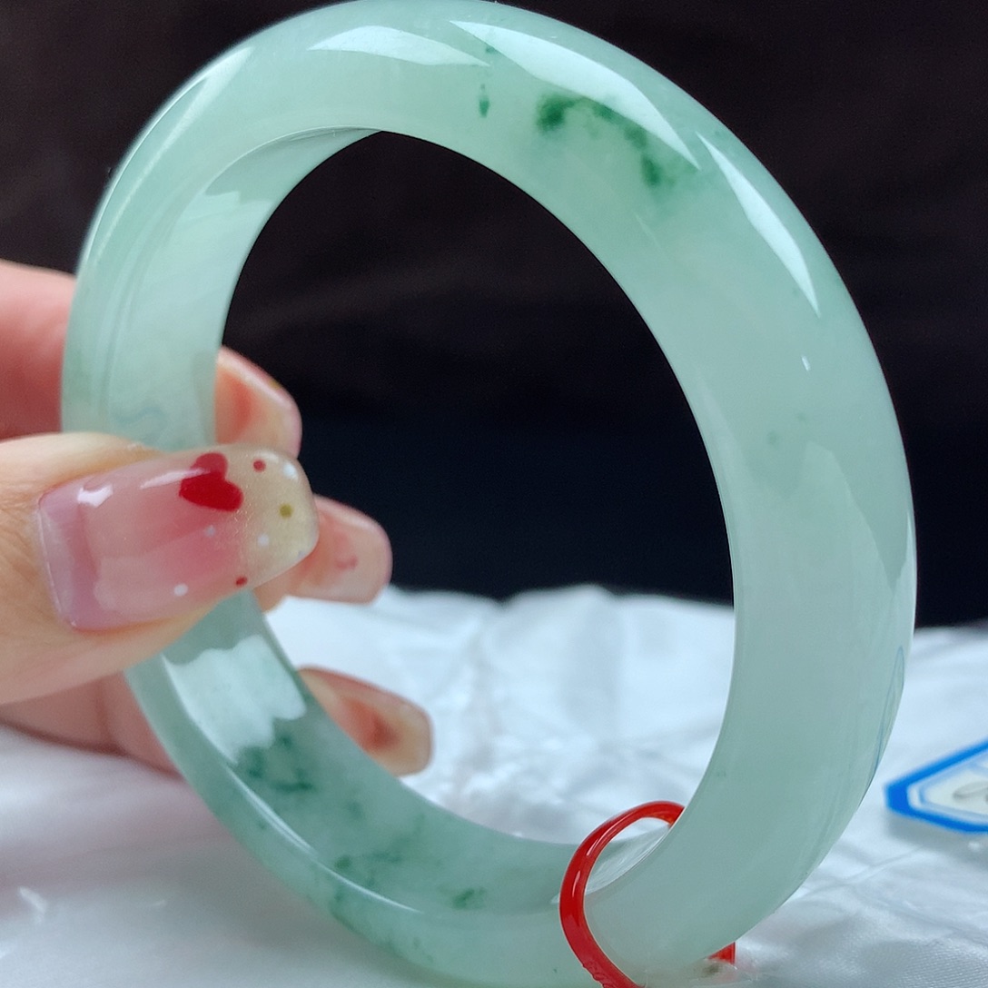 翡翠手镯未镶嵌96449，