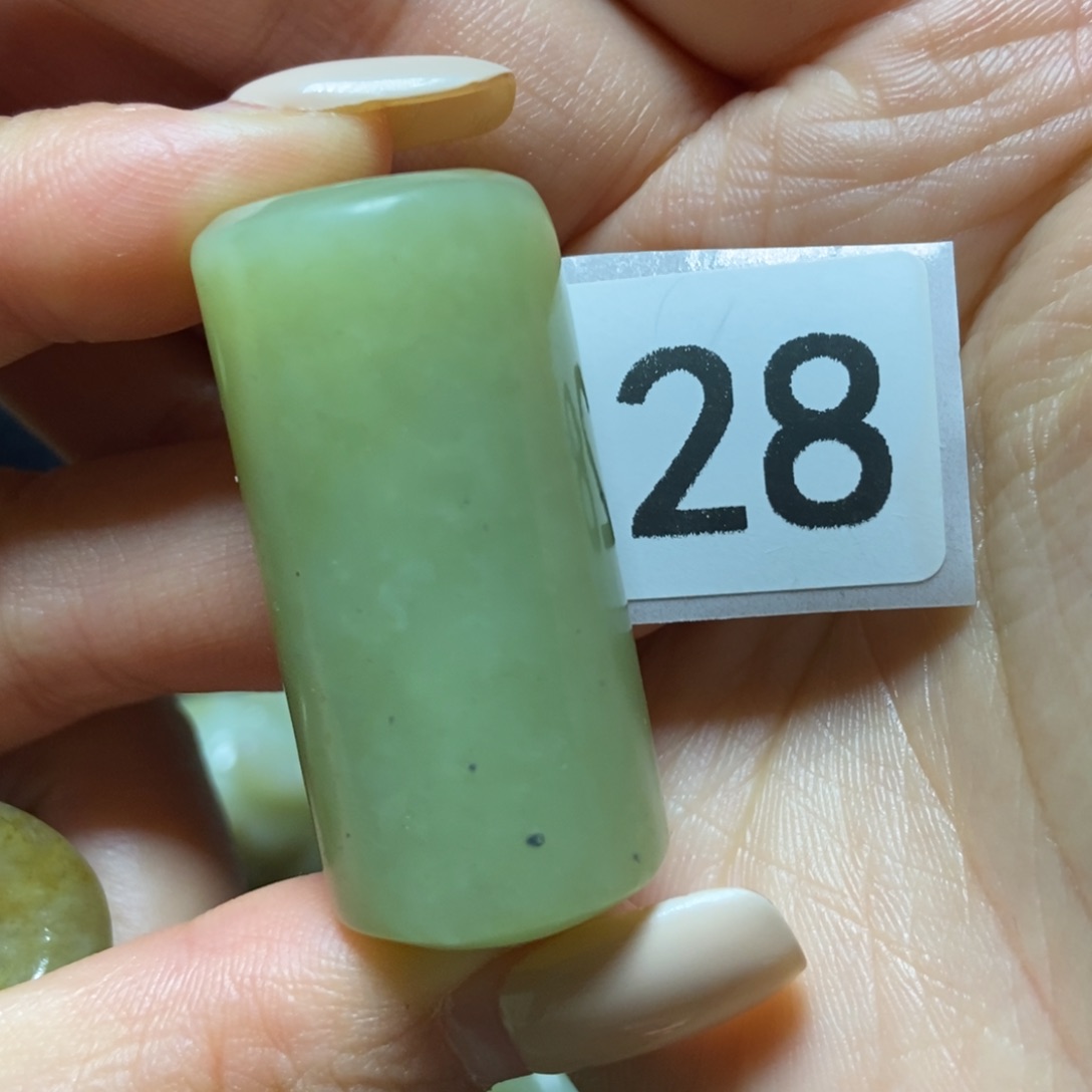 未镶嵌和田玉挂件