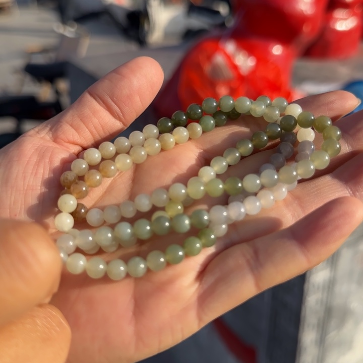 和田玉颈饰未镶嵌108多宝卡6