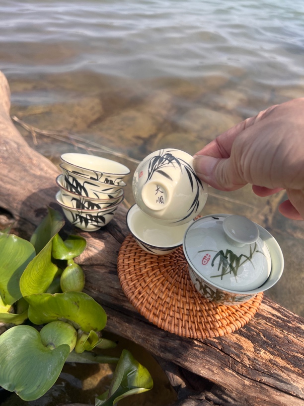 库存90年代老艺人釉下手绘一盖碗六个茶杯
