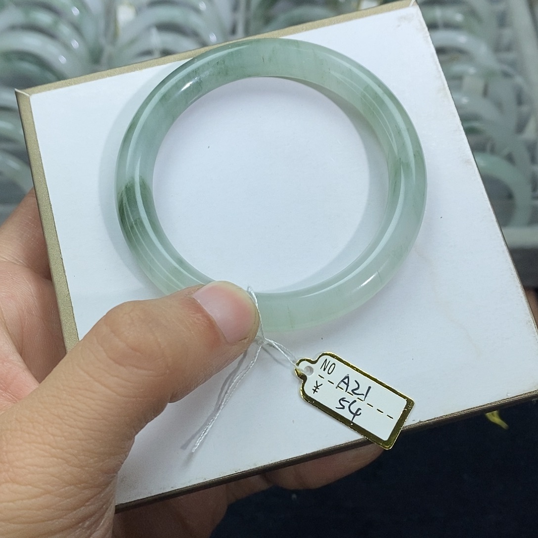 石英质玉未镶嵌手镯54圈口