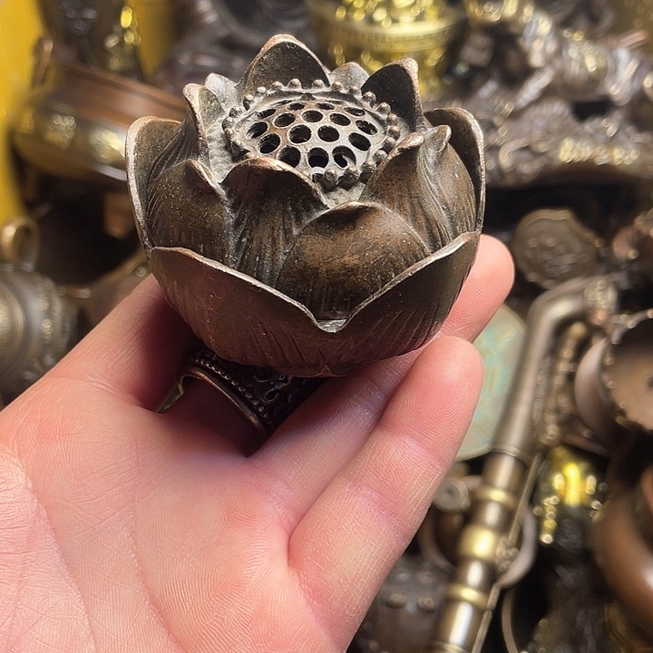 诚信经营铜器摆件