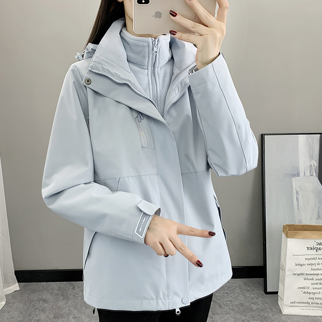 波司登极地冲锋衣外套女款2024秋冬新款潮三合一可拆卸防风防水登
