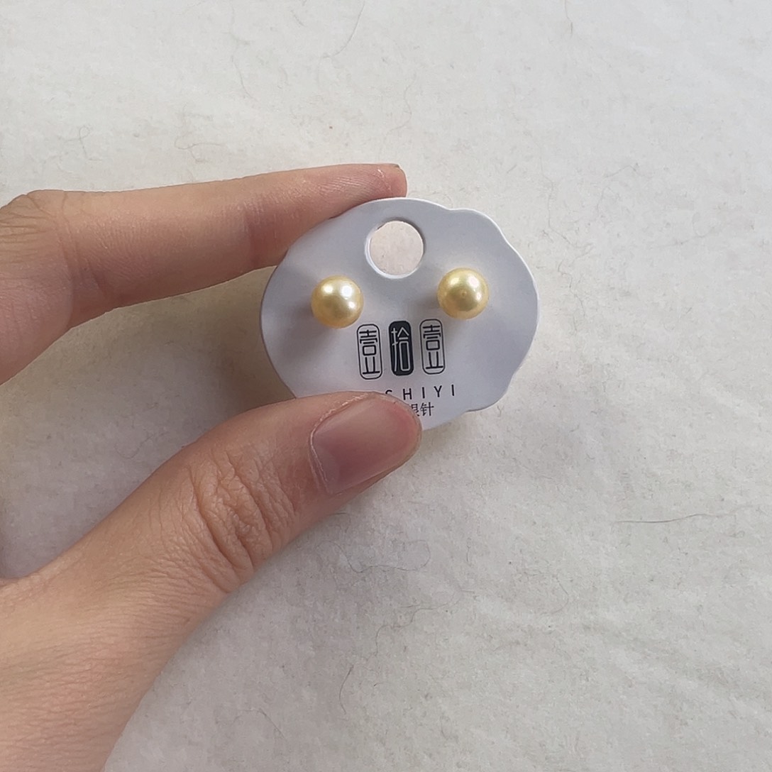 淡水珍珠耳饰未镶嵌