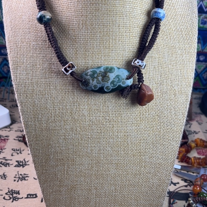 玛瑙/玉髓未镶嵌颈饰