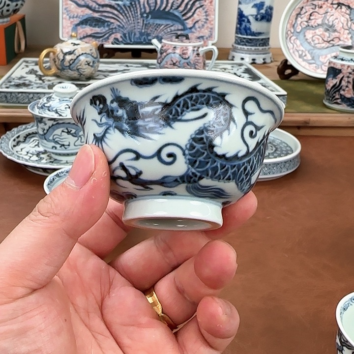 景德镇陶瓷主人杯子