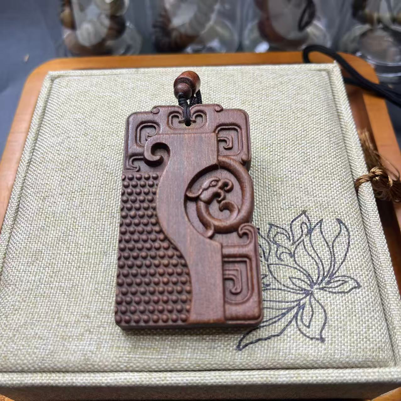 月月严选吊坠高端文玩357