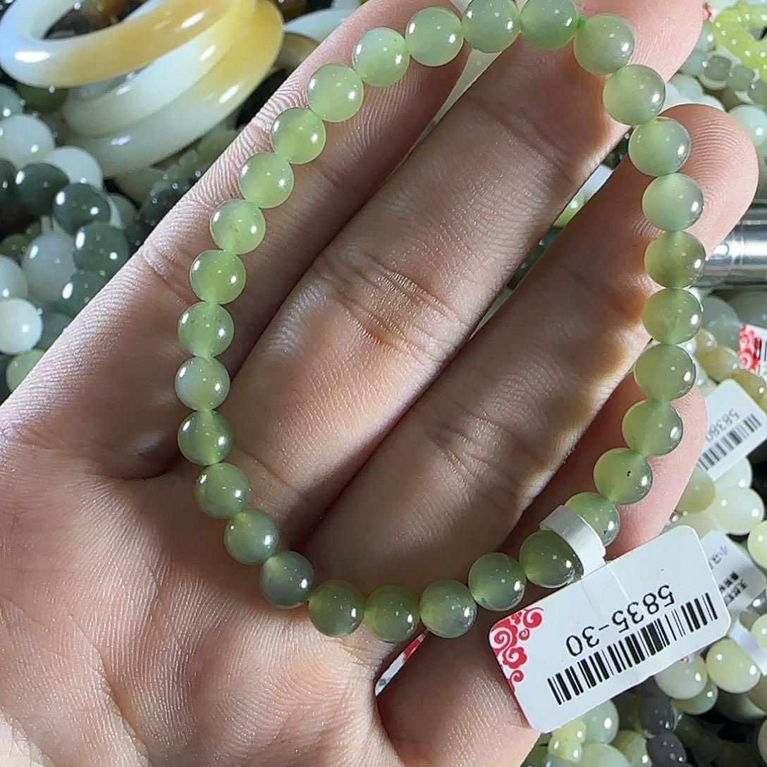 和田玉手链未镶嵌230