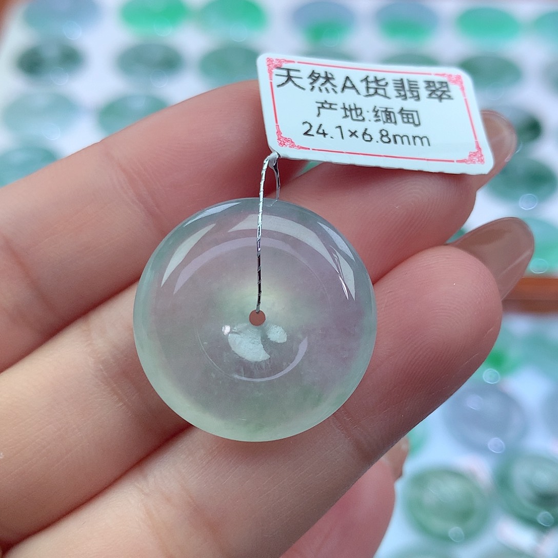 翡翠吊坠(不含链)未镶嵌心*