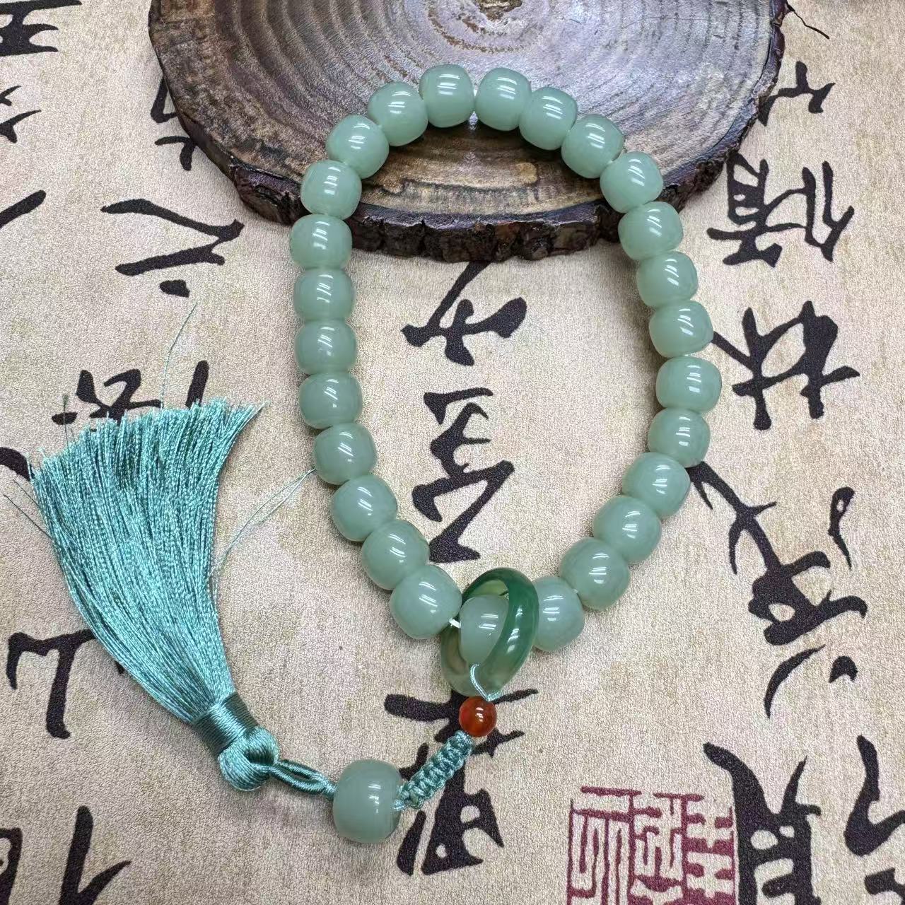 新疆且末蓝念珠手持
