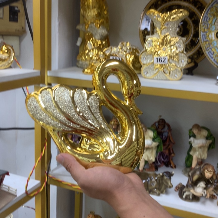 摆件陶瓷。。。。。。。。