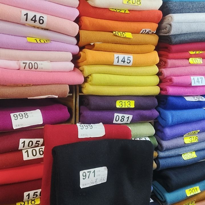 纯棉2×2的深大红1米2编码999。