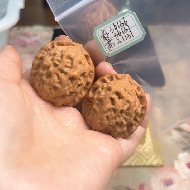 文玩核桃把件非嫁接北京