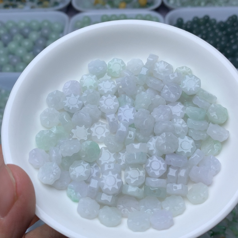 【闪购商品】未镶嵌翡翠手链卡8.4mm冰八卦配件20颗