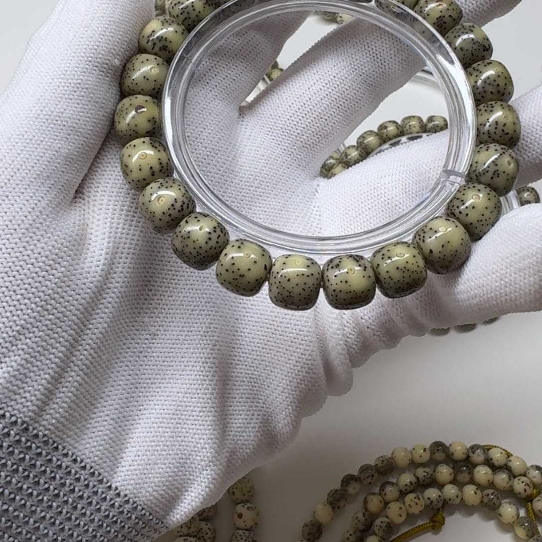 星月菩提手串原生态10×9同枝果