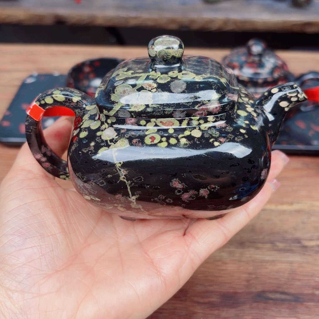 敏*康能美玉瓷安山玉