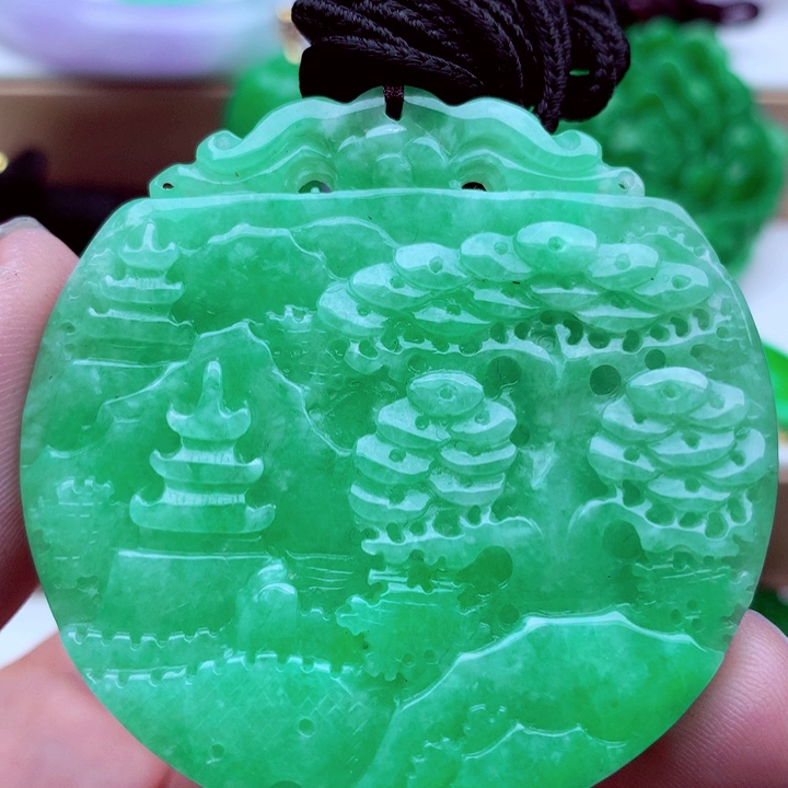 翡翠未镶嵌吊坠(不含链)