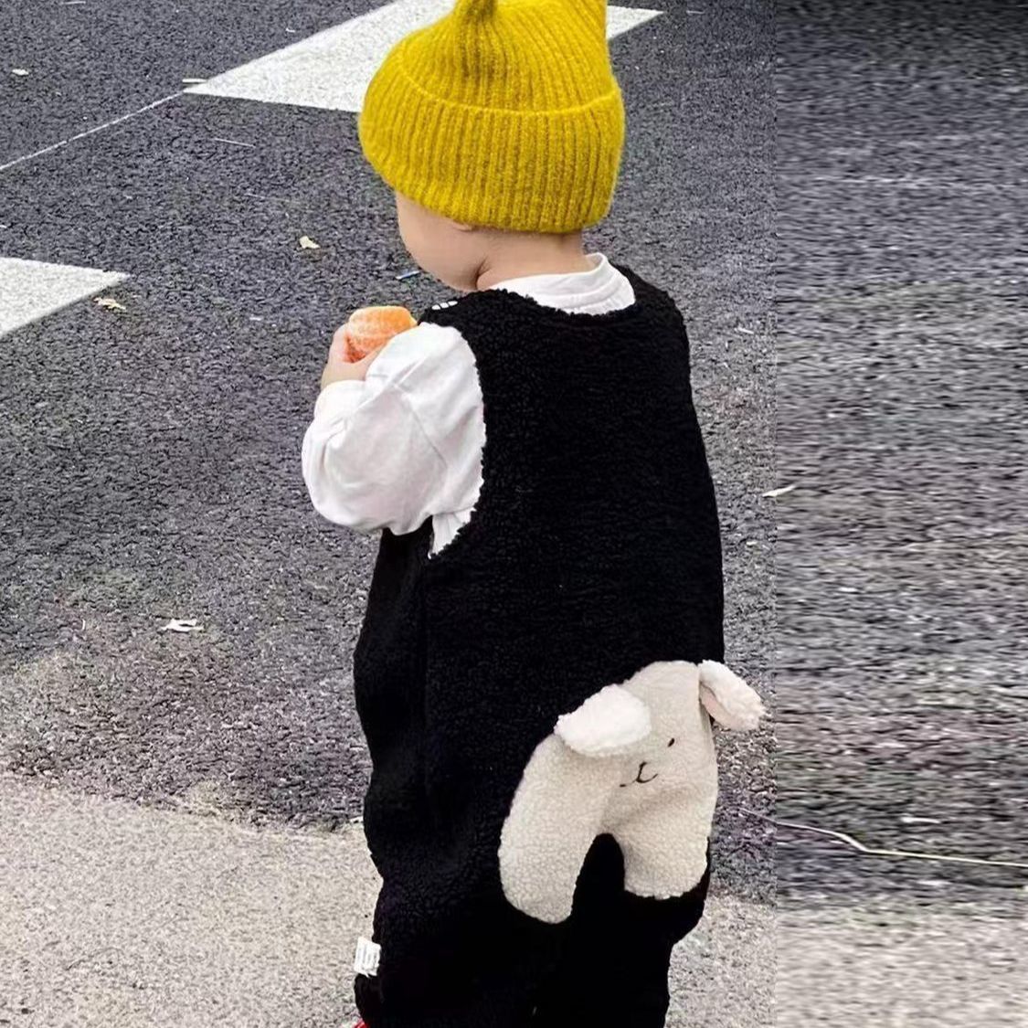 韩版时尚童装男童秋冬季新款设计感羊羔绒背带裤男宝宝连体裤6111