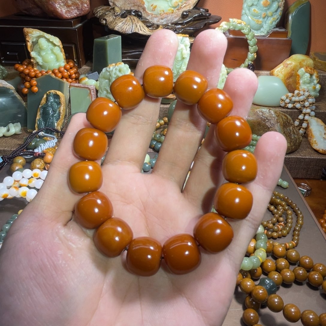 透闪石质玉手链 15 16 玉化未镶嵌