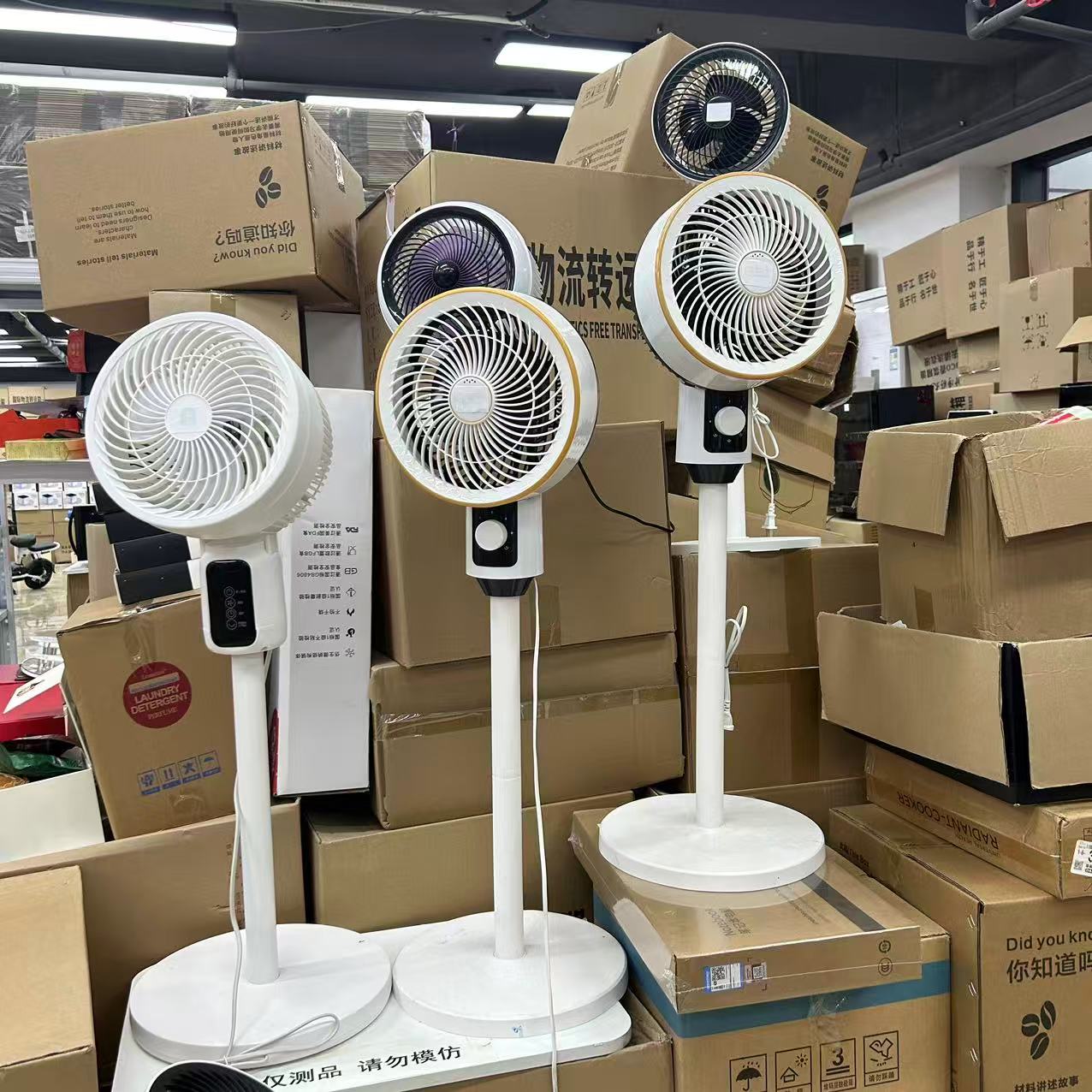 内旋送风摇头送风电风扇立式风扇宿舍升降颜色款式随机