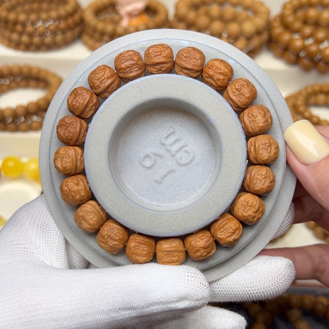 猴头核桃手串C****g蛤蟆头