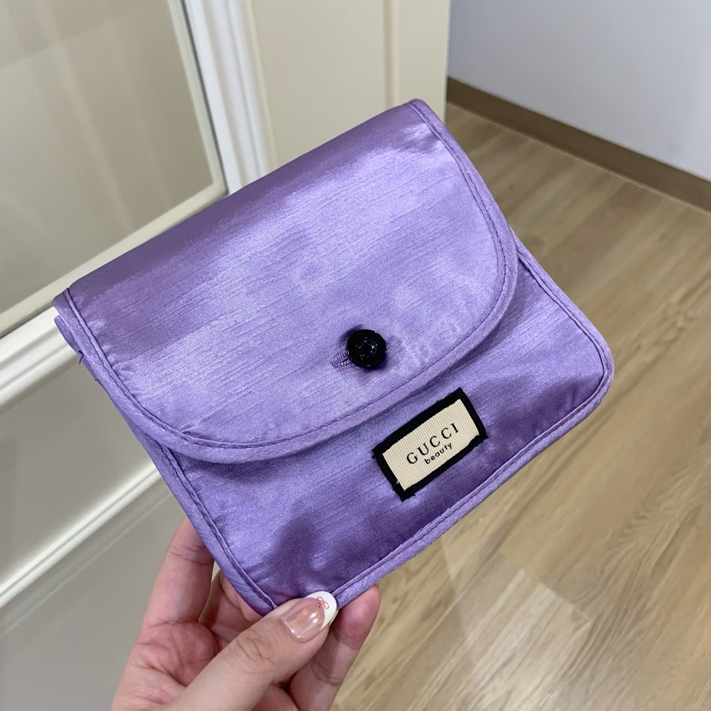 古驰【K278】新款紫罗兰绮梦限量赠品紫色纽扣化妆包翻盖收纳包