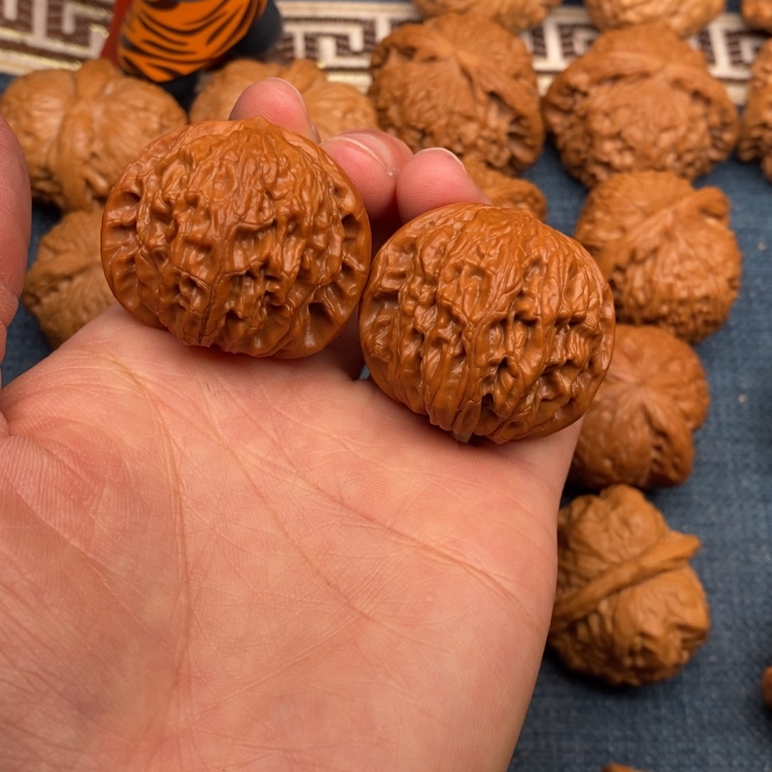 文玩核桃把件38球正磨