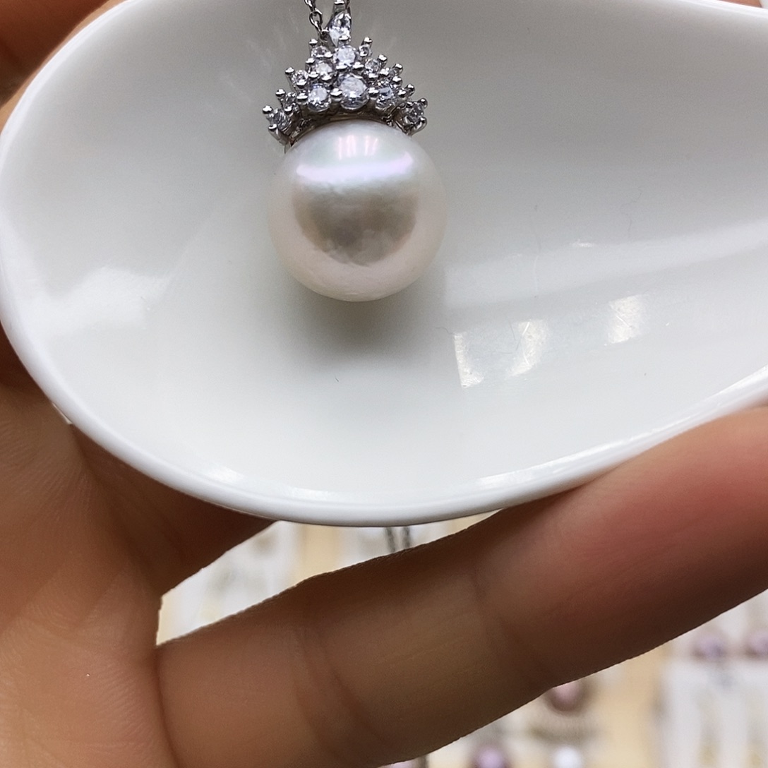 淡水珍珠颈饰合金