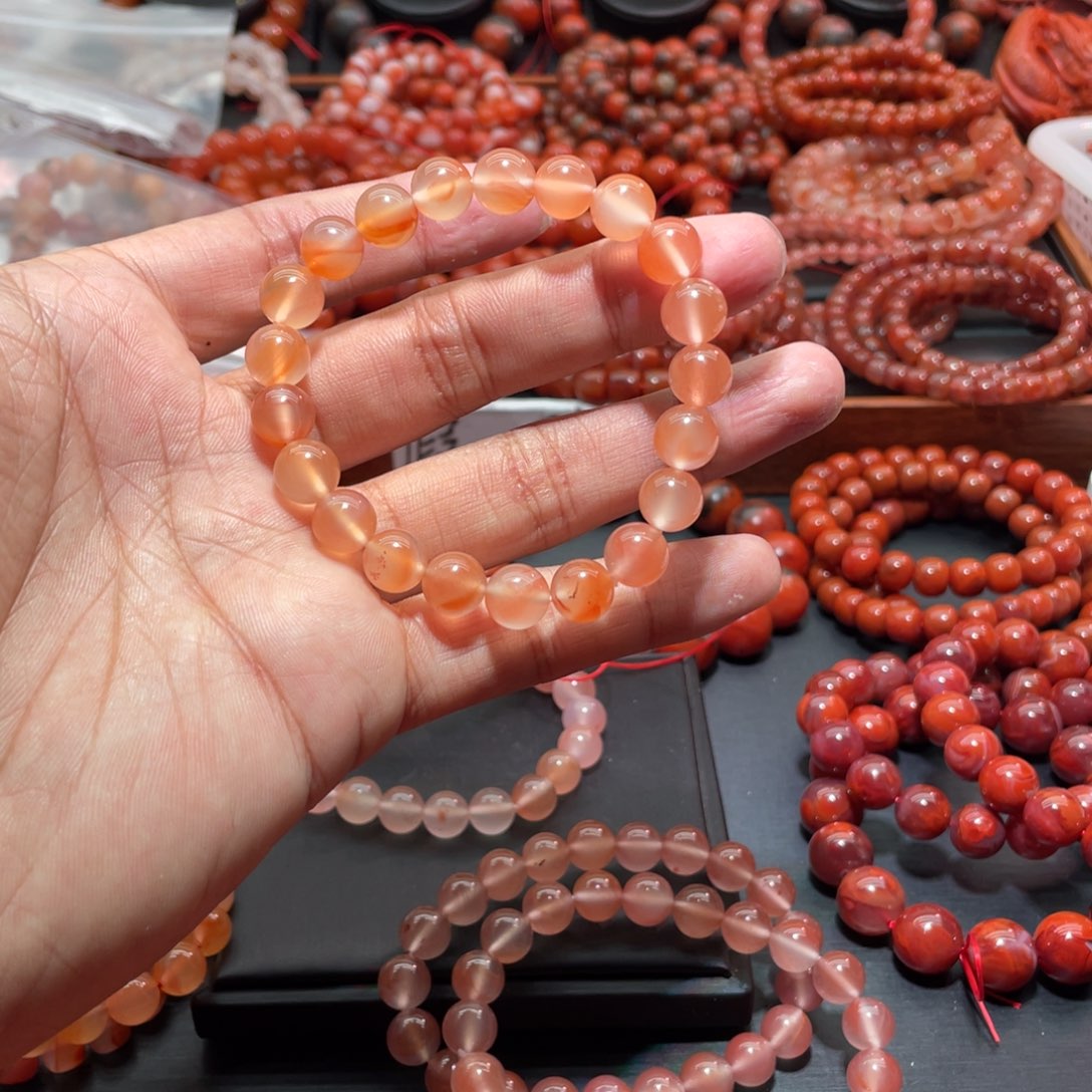 南红玛瑙手链未镶嵌