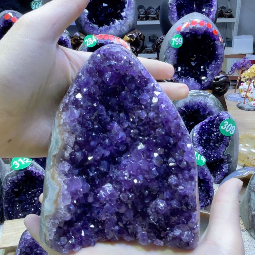 紫晶摆件未镶嵌紫水晶