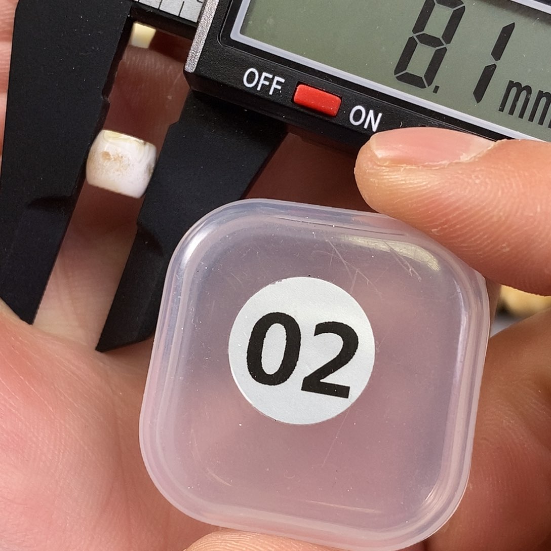 琥珀裸石未镶嵌微瑕